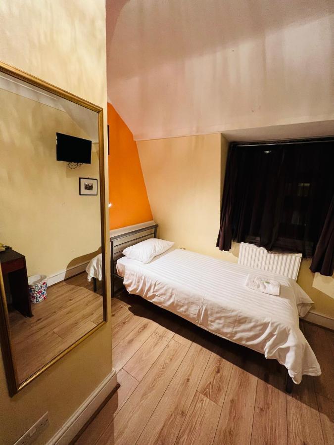 Gresham Hotel Bloomsbury London Ngoại thất bức ảnh